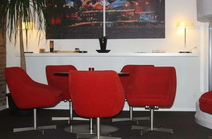 فندق Teaterhotellet 3*